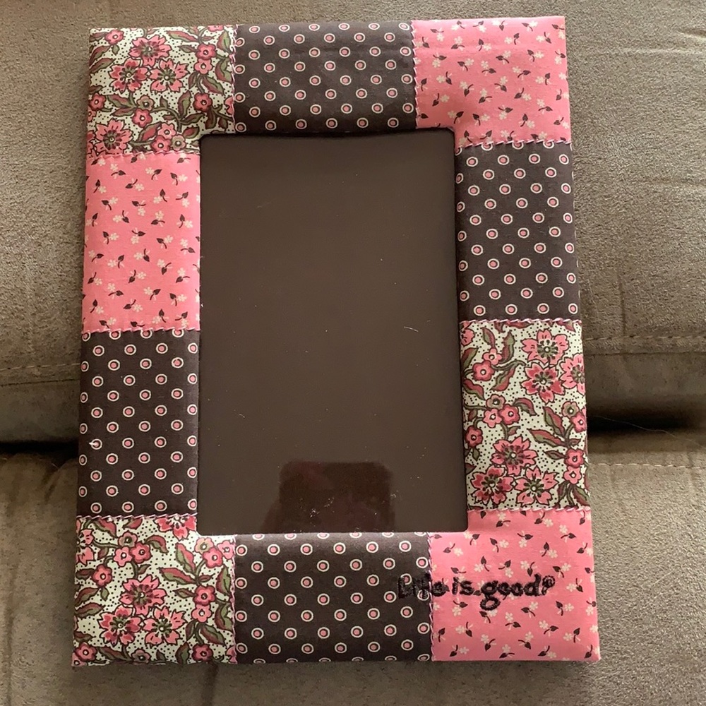New in package Life is good picture frames